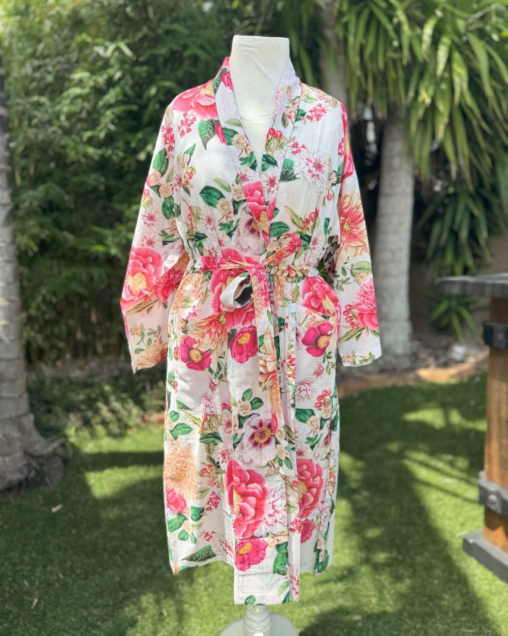 Fleur Kimono Robe - White