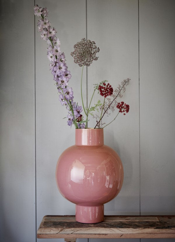 Round Metal Bulb Vase