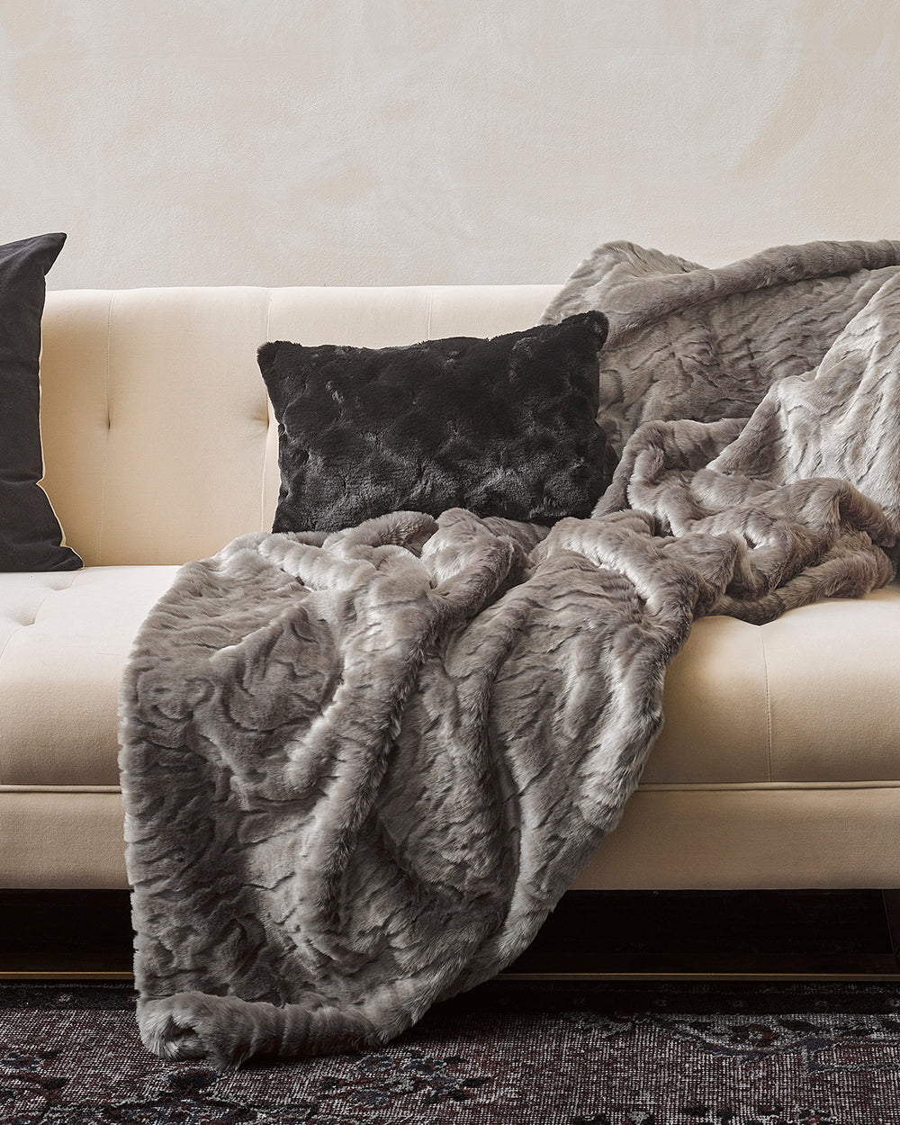 Luxury Imitation Faux Fur Throw - Pewter Chinchilla